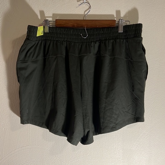 Green Athletic Shorts with Pockets - Picture 3 of 3